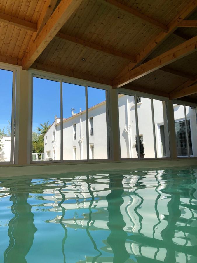 Bed and Breakfast Le Vieux Moulin Bouhet Esterno foto